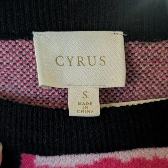 Black Checkerboard Sweater With Pink Flowers - Picture 3 of 4